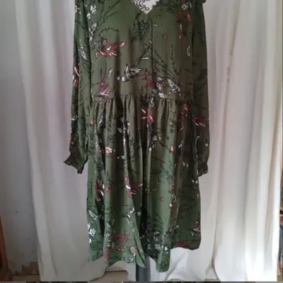 robe neuve taille 40 - BP